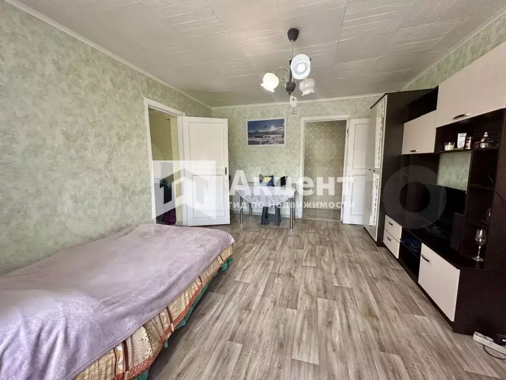 3-к. квартира, 47 м, 2/2 эт. - Фото 1