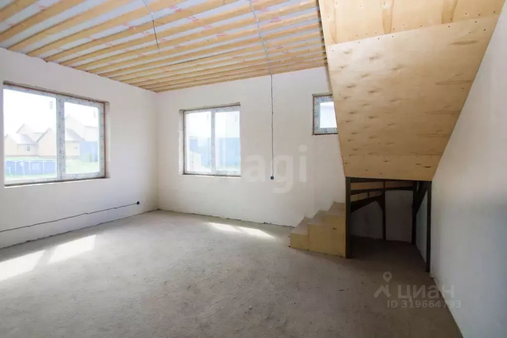 Дом в Калужская область, Бабынинский район, Воротынск городское ... - Фото 1