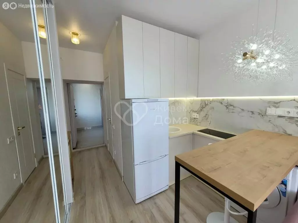 Квартира-студия: Волгоград, улица Канунникова, 11 (15 м) - Фото 2