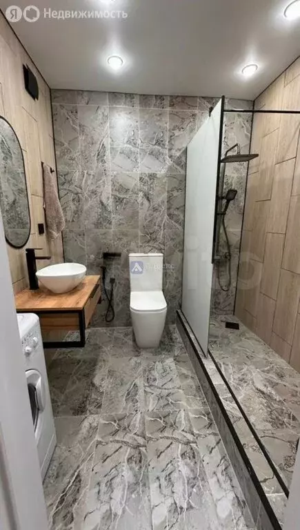 1-комнатная квартира: Тюмень, улица Валентины Трофимовой, 6 (36.2 м) - Фото 1