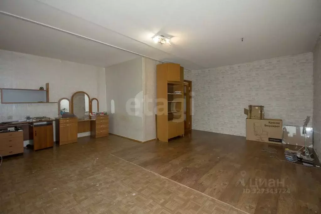 3-к кв. Тюменская область, Тюмень Пролетарская ул., 102 (86.9 м) - Фото 1