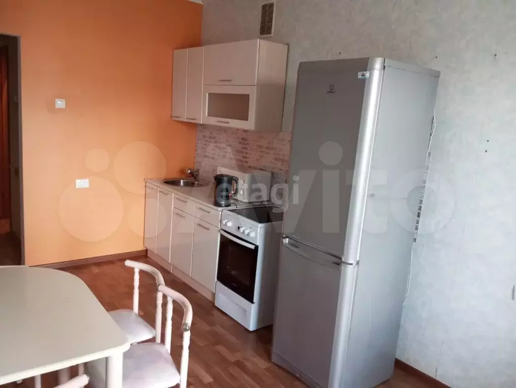 1-к. квартира, 40 м, 4/6 эт. - Фото 0