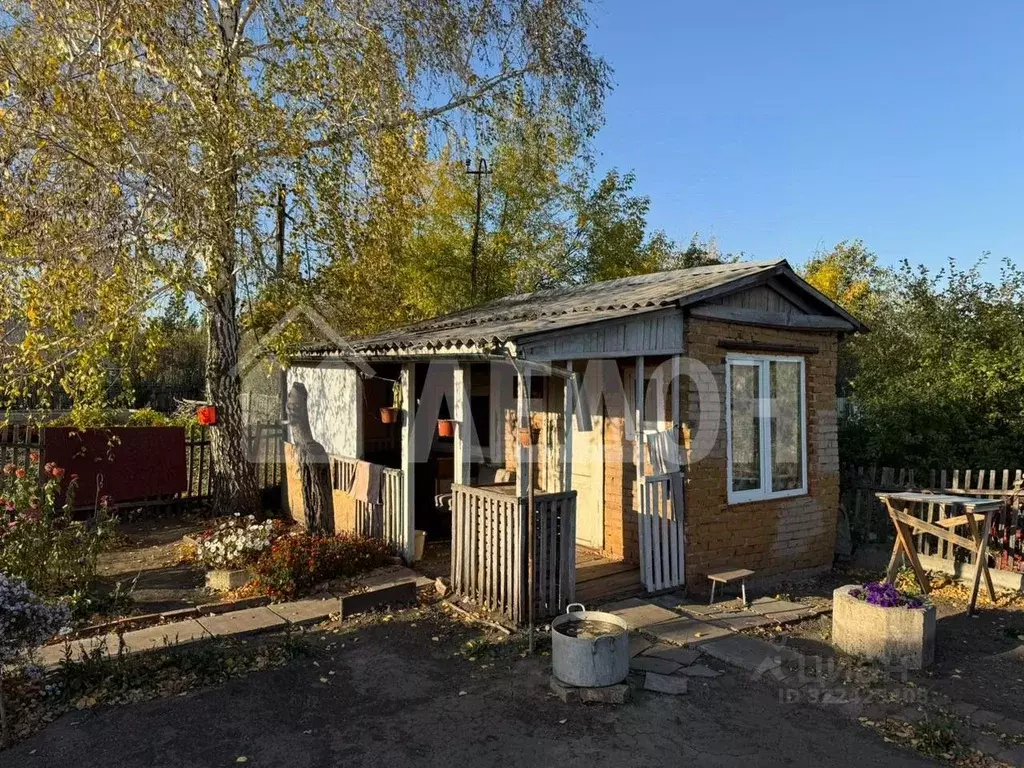 Дом в Омская область, Омск Изыскатель СНТ,  (10 м) - Фото 1