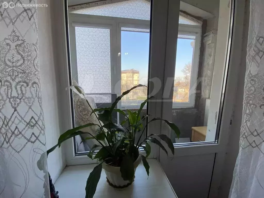 2-комнатная квартира: Махачкала, улица Магомета Гаджиева, 125 (53.3 м) - Фото 1