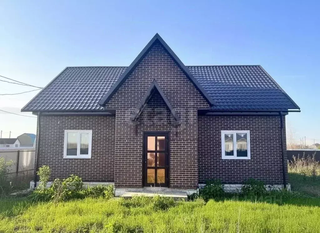 Дом в Тюменская область, Тюмень Р-404, 21-й км (88 м) - Фото 1