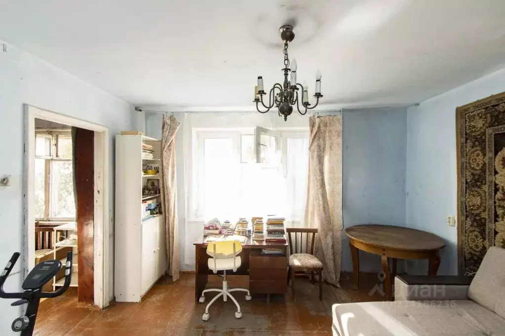 4-к кв. Тюменская область, Тюмень ул. 50 лет Октября, 68 (64.3 м) - Фото 1