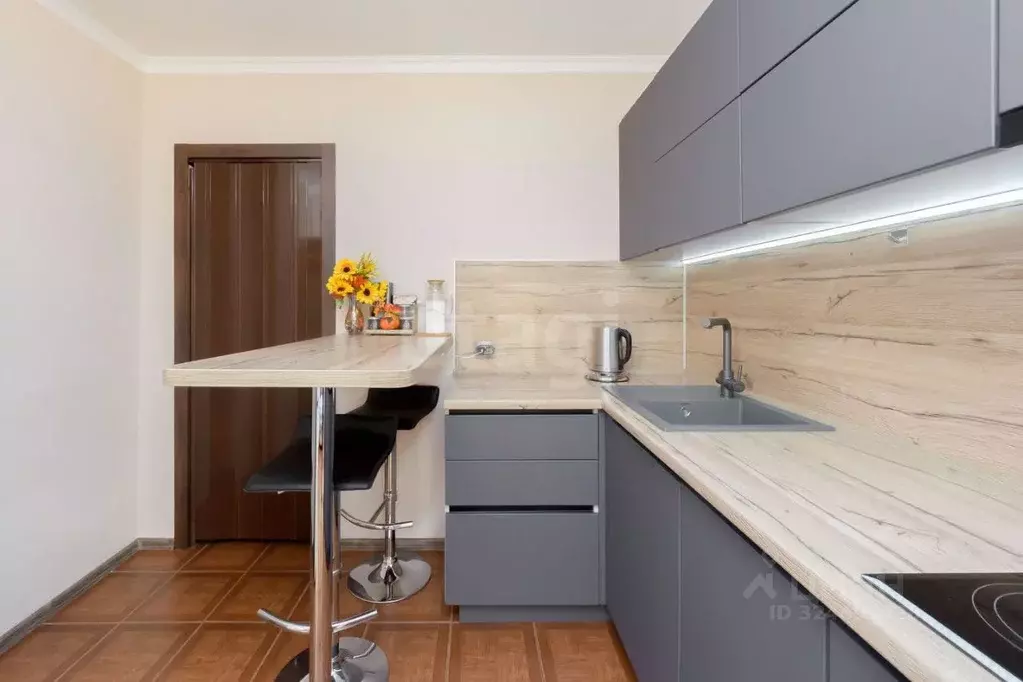 1-к кв. Тюменская область, Тюмень ул. Дмитрия Менделеева, 14 (45.7 м) - Фото 1