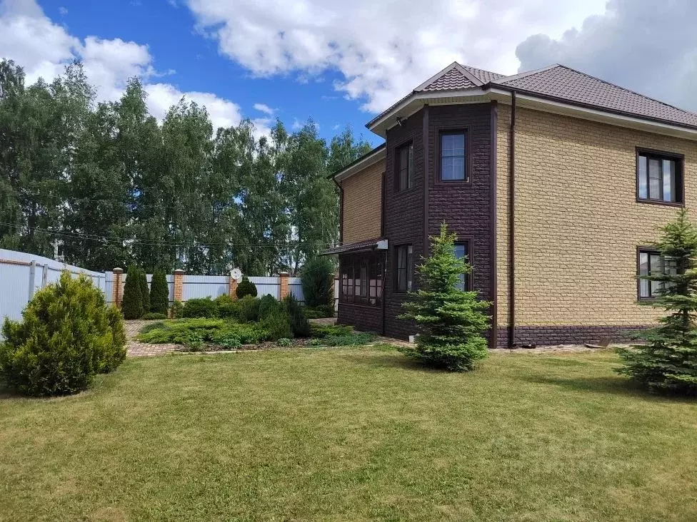 Дом в Липецкая область, Чаплыгин Лесная ул., 76 (224 м) - Фото 1