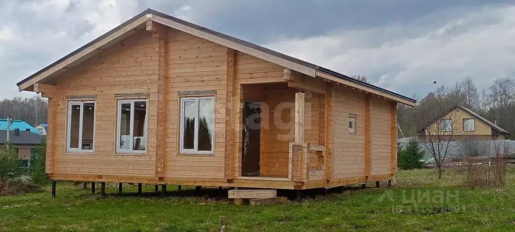 Дом в Кировская область, Слободской район, Шиховское с/пос, д. ... - Фото 2