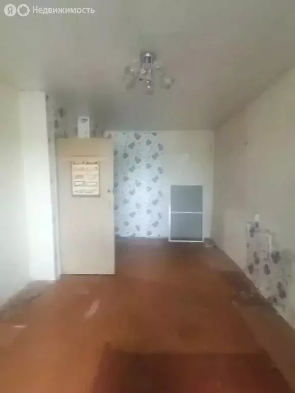 1к в 3-комнатной квартире (17 м) - Фото 2