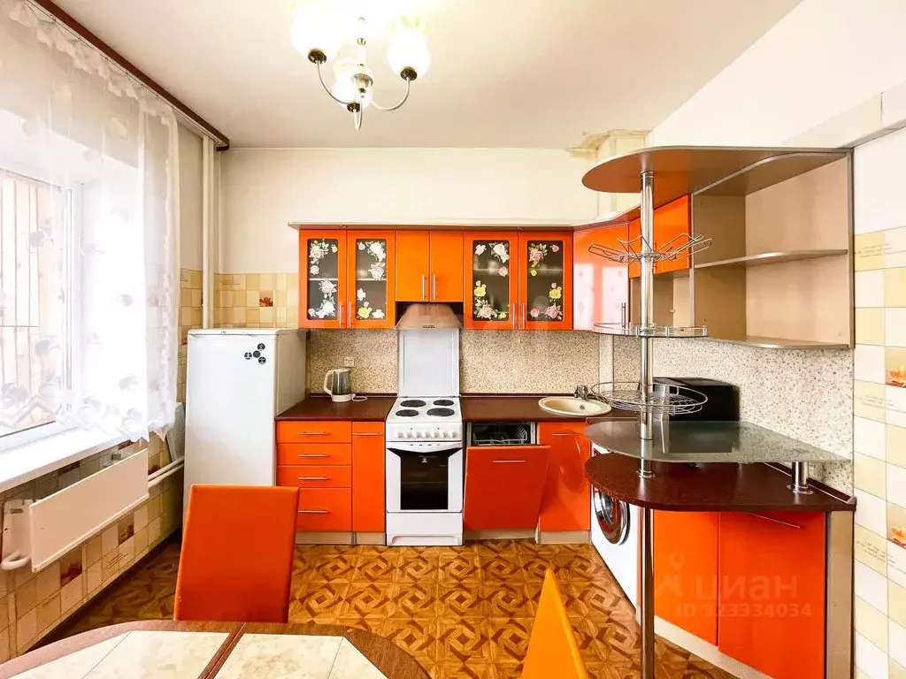 4-к кв. Ханты-Мансийский АО, Сургут Пролетарский просп., 1 (85.3 м) - Фото 1