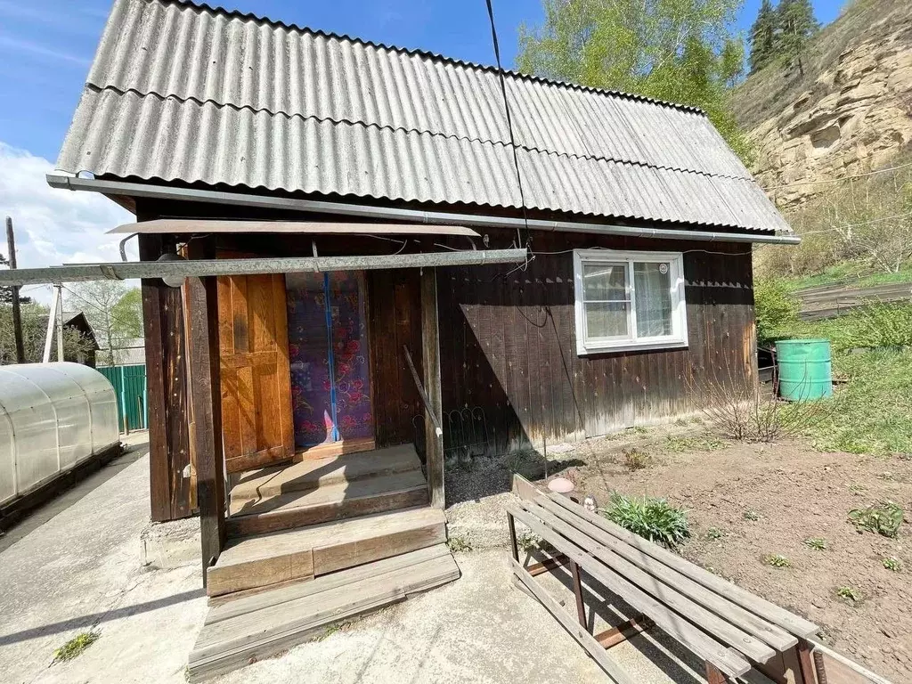 Дом в Иркутская область, Иркутский муниципальный округ, Коммунальник ... - Фото 1