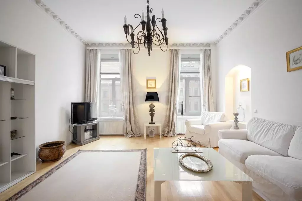 3-к кв. Санкт-Петербург Малая Конюшенная ул., 9 (105.0 м) - Фото 1