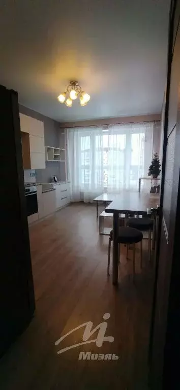 Продается 2-комнатная квартира - Фото 2