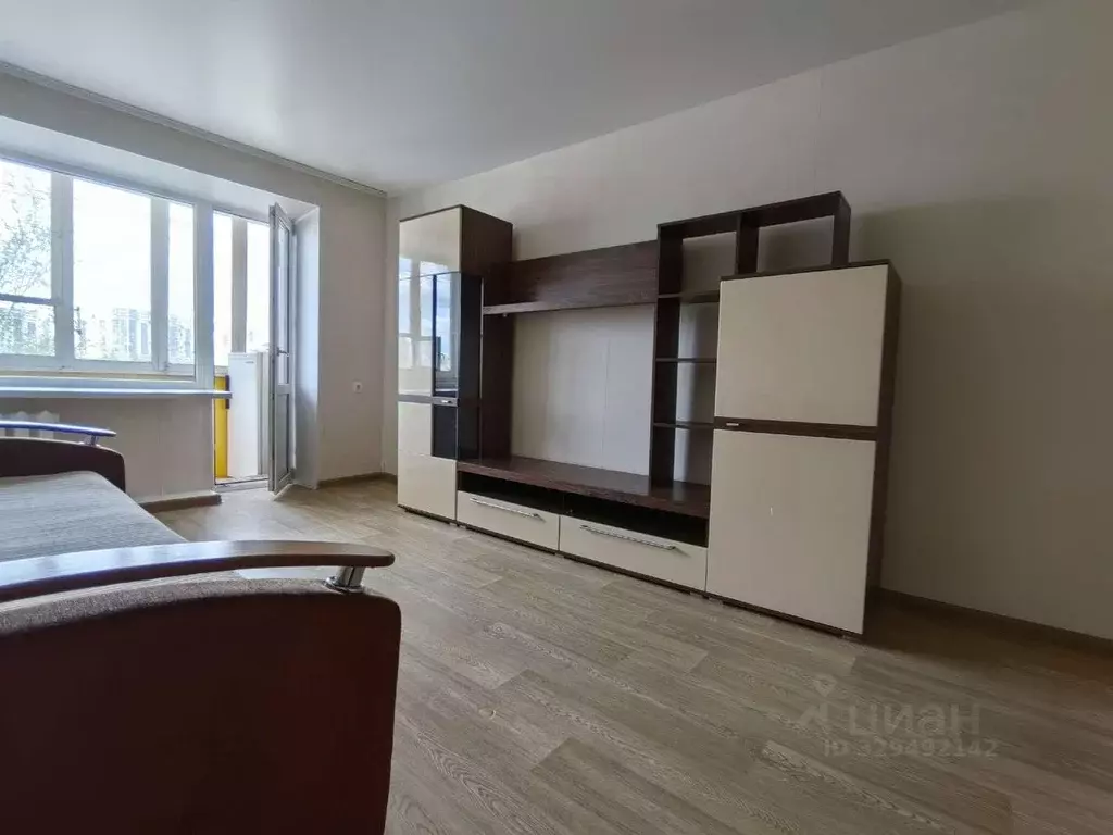 1-к кв. Самарская область, Самара ул. Авроры, 201 (32.9 м) - Фото 2