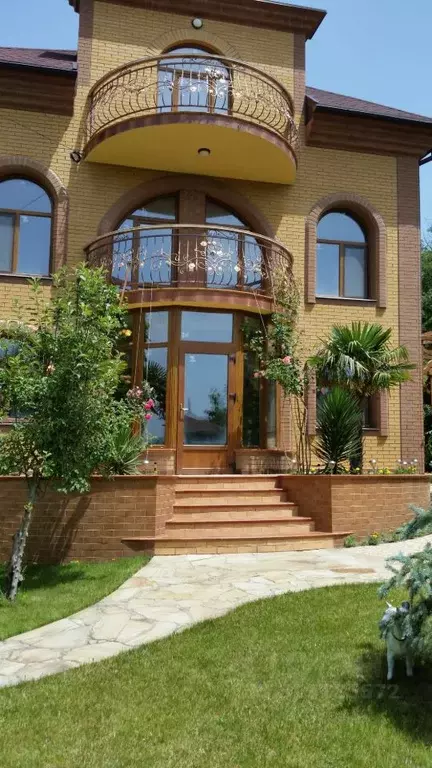 Дом в Крым, Алушта ул. Брусничная (266 м) - Фото 0