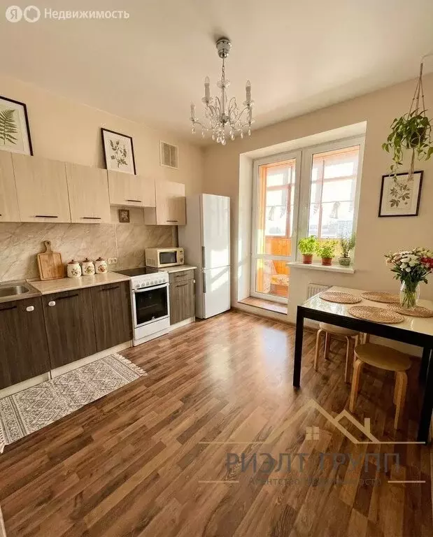 2-комнатная квартира: Казань, улица Баки Урманче, 5 (67 м) - Фото 1