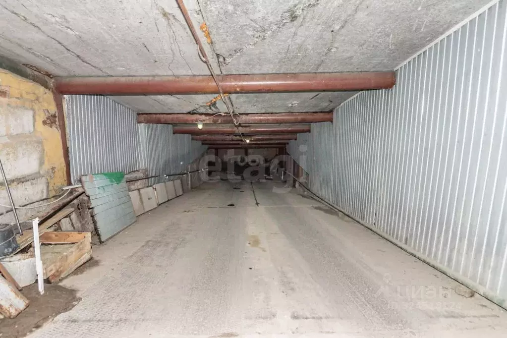 Гараж в Ханты-Мансийский АО, Сургут просп. Ленина, 33 (22 м) - Фото 1