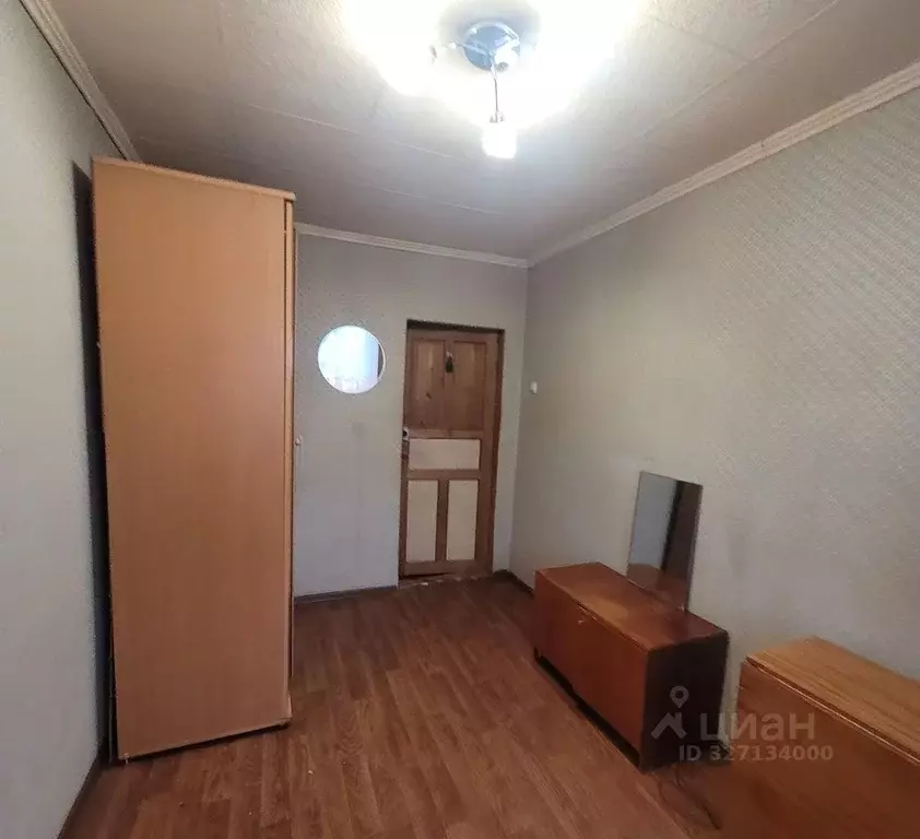 Комната Омская область, Омск ул. 24-я Северная, 190 (10.5 м) - Фото 2