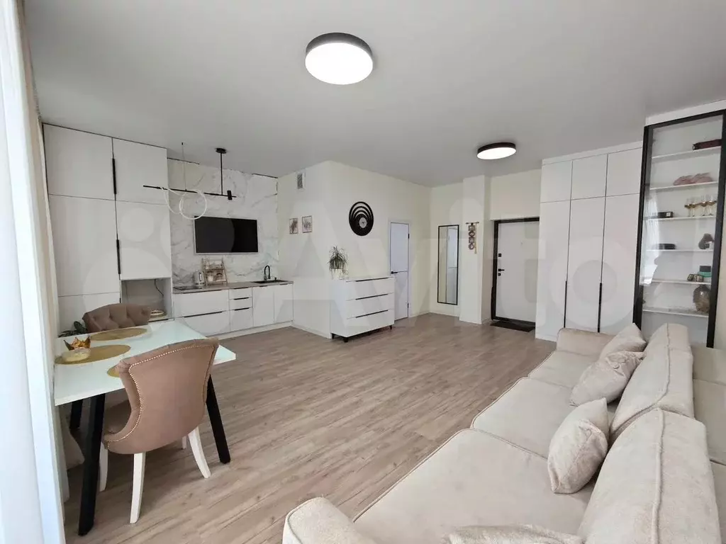 Квартира-студия, 42 м, 3/7 эт. - Фото 0