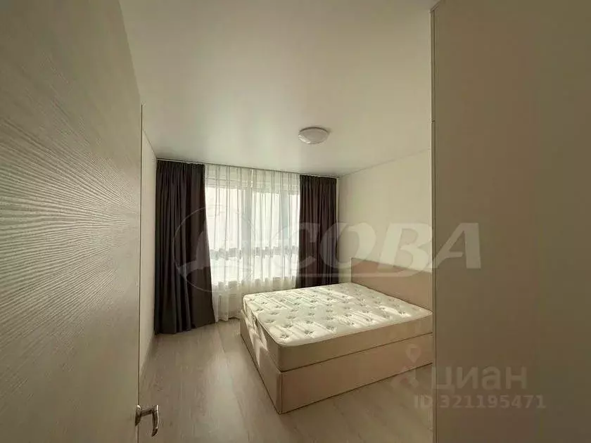 1-к кв. Тюменская область, Тюмень ул. Пожарных и Спасателей, 14 (40.8 ... - Фото 1