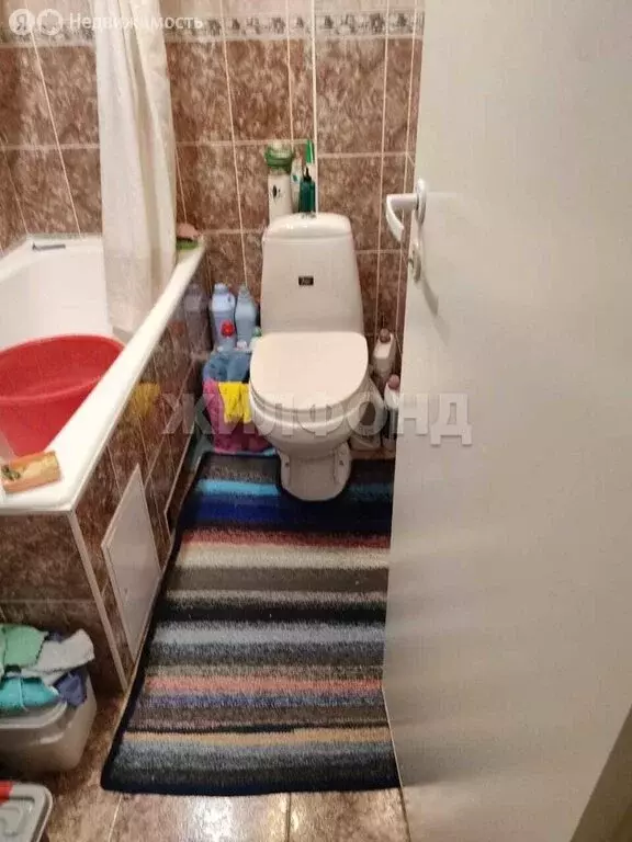 2-комнатная квартира: Томск, улица Сергея Лазо, 4 (37 м) - Фото 0
