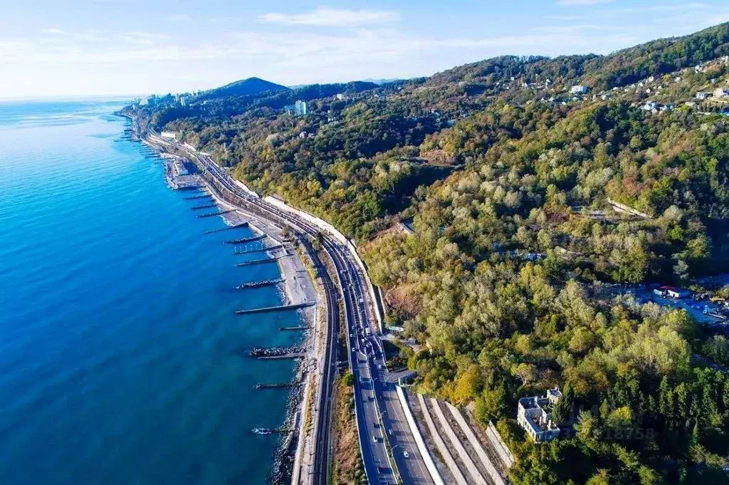 Участок в Краснодарский край, Сочи пос. Лоо, ул. Гусь-Хрустальный ... - Фото 1