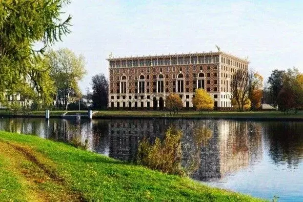 4-к кв. Санкт-Петербург Депутатская ул., 26 (270.0 м) - Фото 1