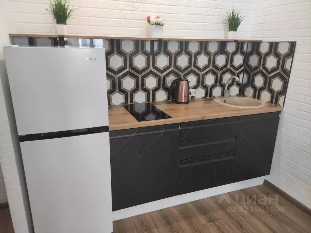 Студия Краснодарский край, Краснодар ул. Гидростроителей, 62к3 (33.0 ... - Фото 1