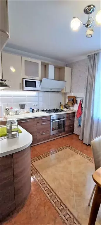 3-к. квартира, 84 м, 2/9 эт. - Фото 1