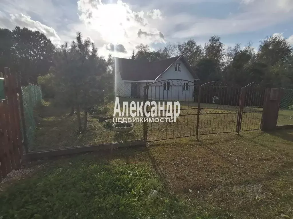 Дом в Ленинградская область, Волосовский район, Бегуницкое с/пос, д. ... - Фото 1