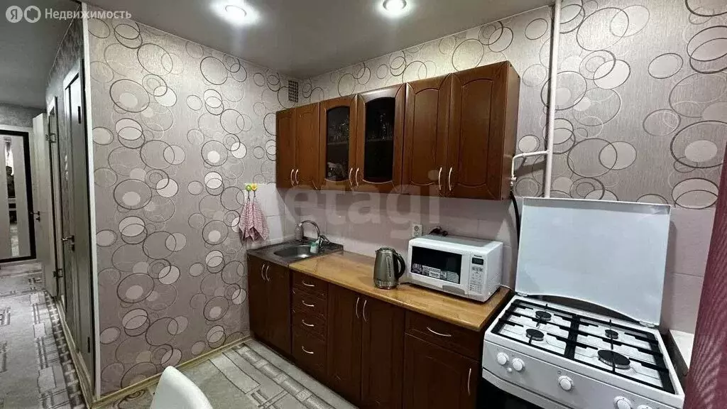 2-комнатная квартира: Новый Уренгой, район Северная Жилая Часть, ... - Фото 2