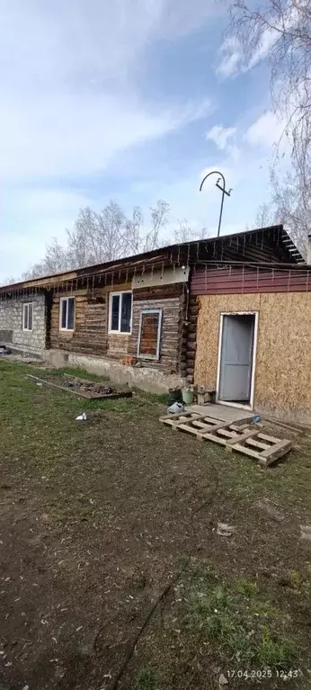 Дом в Алтайский край, Бийский район, с. Малоенисейское Светлоозерский ... - Фото 0