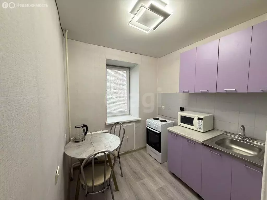 1-комнатная квартира: Челябинская область, Озерск, улица Дзержинского, ... - Фото 1