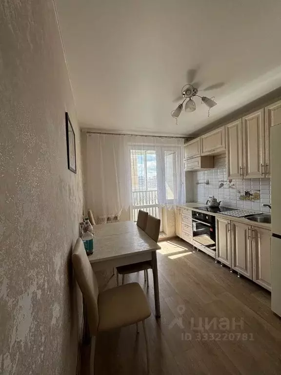 2-к кв. Чувашия, Чебоксары ул. Радужная, 9 (49.5 м) - Фото 1