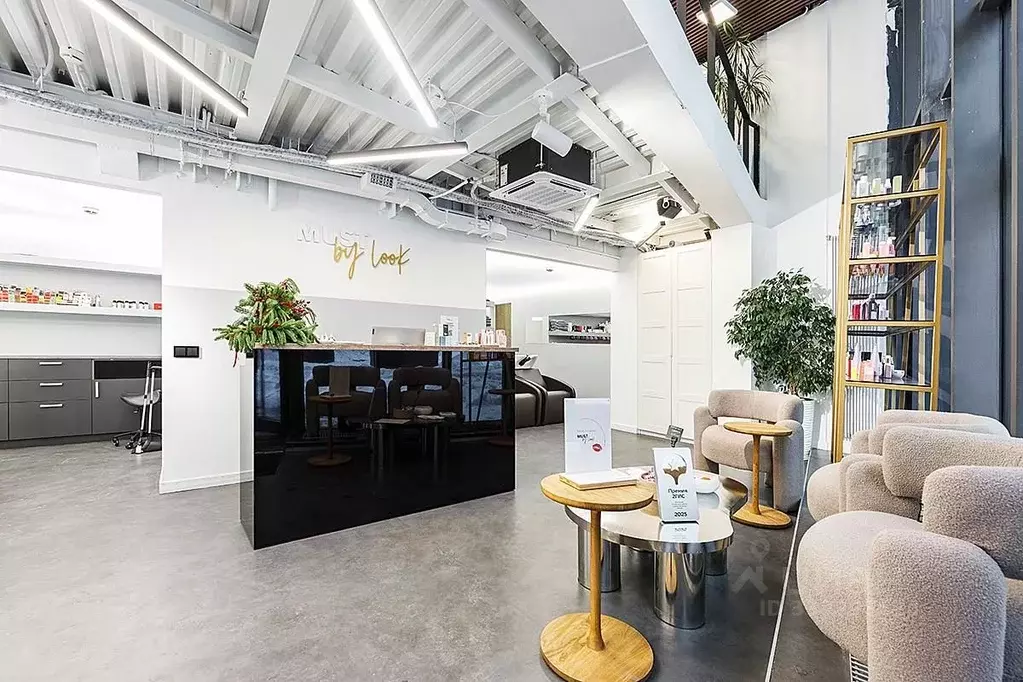 Помещение свободного назначения в Москва ул. Ефремова, 10к1 (356 м) - Фото 1