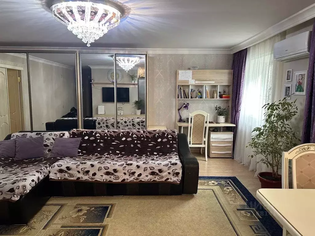 2-к кв. Кабардино-Балкария, Нальчик ул. Ногмова (60.0 м) - Фото 1