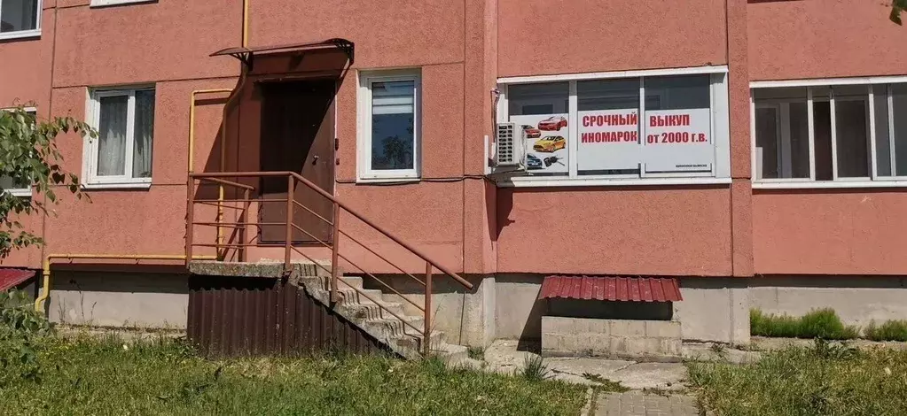 Помещение свободного назначения в Ленинградская область, Коммунар г. ... - Фото 2