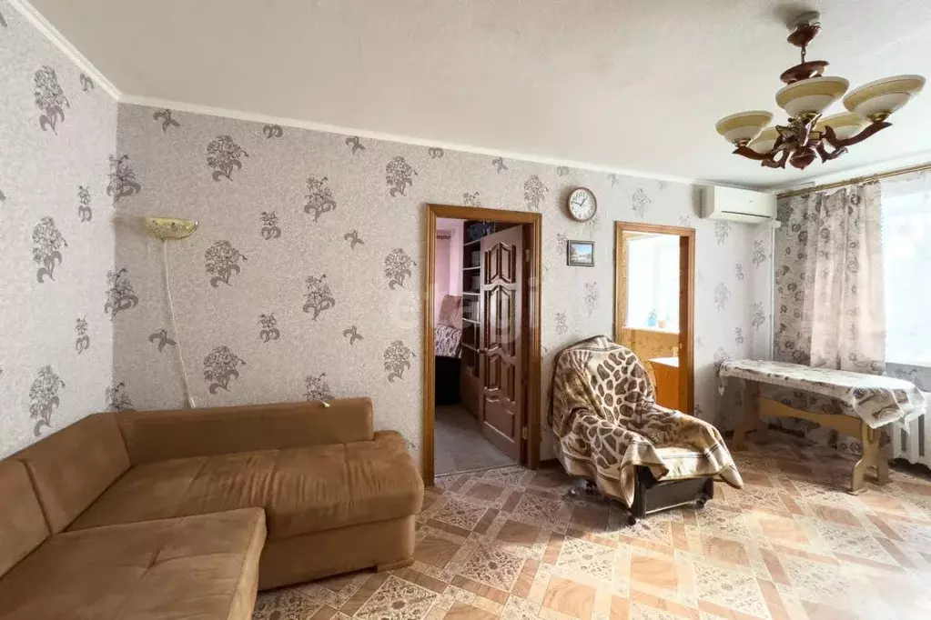 4-к кв. Ульяновская область, Ульяновск ул. Гафурова, 43 (65.0 м) - Фото 1