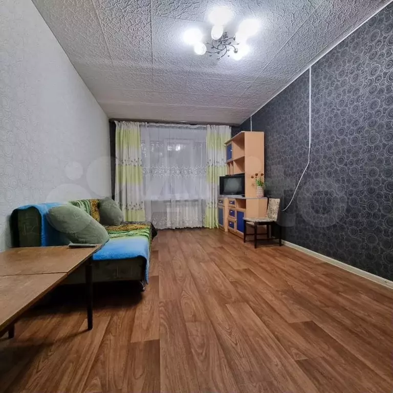 1-к. квартира, 30м, 1/9эт. - Фото 0