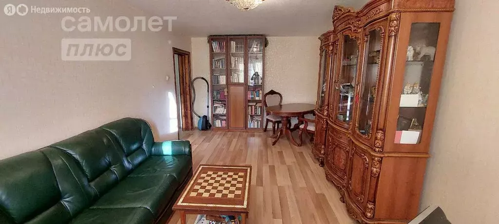 3-комнатная квартира: Верхняя Салда, улица Энгельса, 61 (71.3 м) - Фото 2