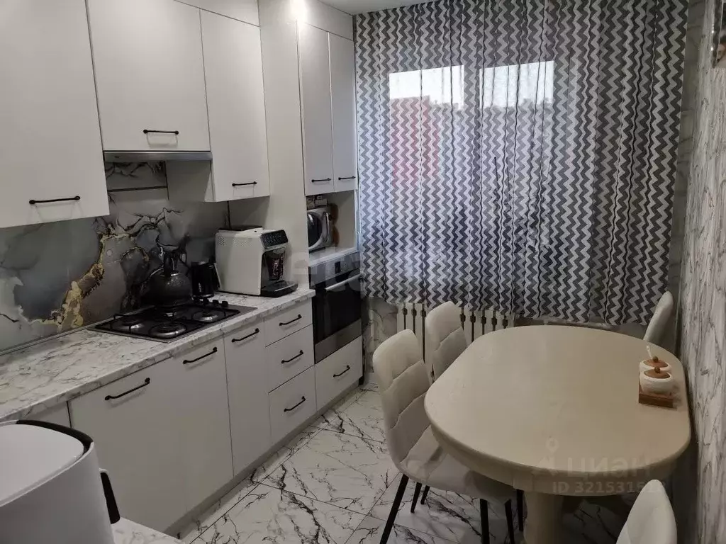 3-к кв. Курганская область, Шадринск пос. Новый, ул. Кооперативная, 11 ... - Фото 1