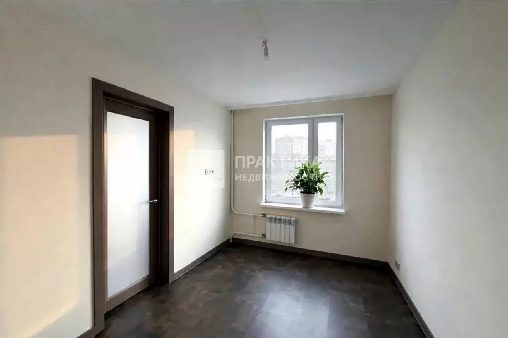 Продается 3-комнатная квартира - Фото 1