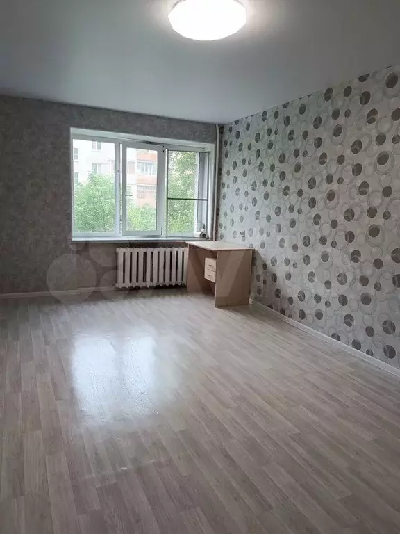 Комната 18,1 м в 8-к., 2/5 эт. - Фото 0
