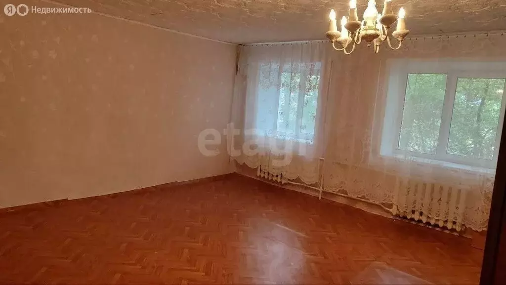 2-комнатная квартира: Златоуст, улица Машиностроителей, 35 (54.4 м) - Фото 0