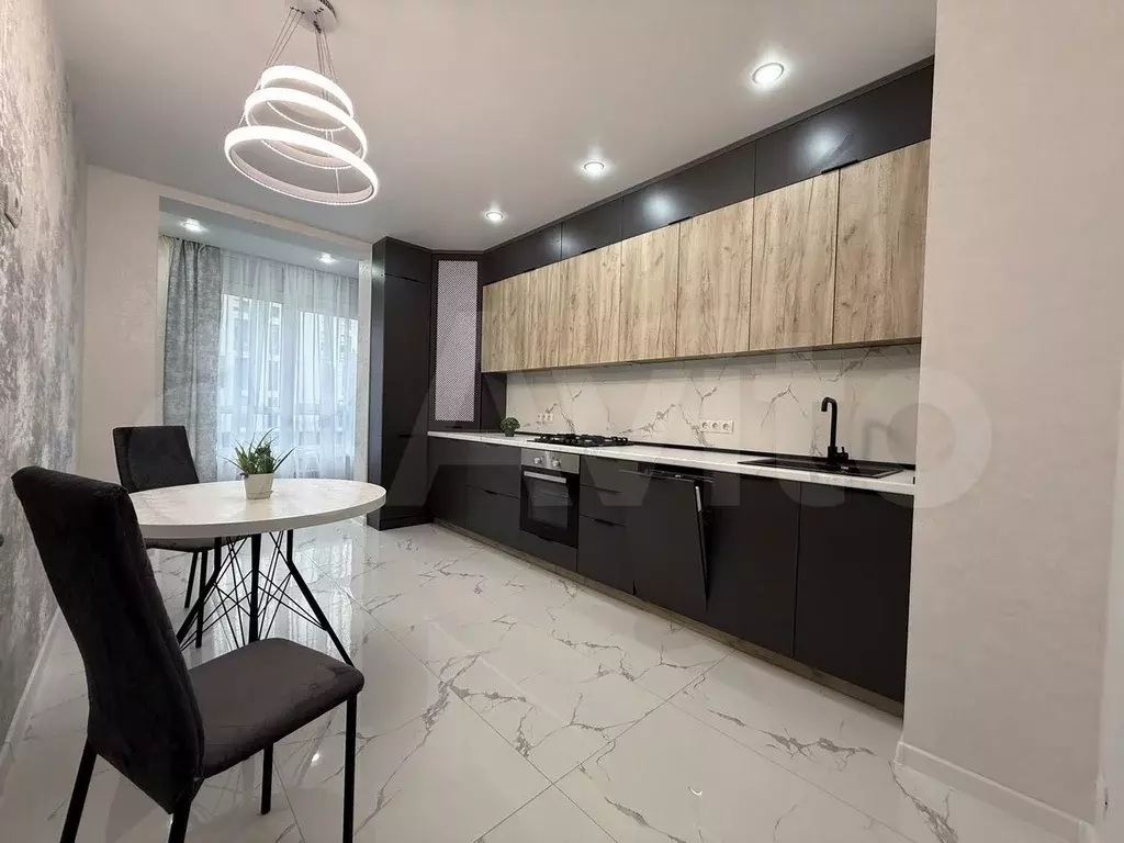 2-к. квартира, 62 м, 8/9 эт. - Фото 0