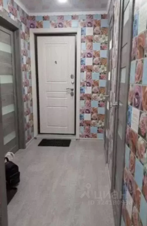 1-к кв. Кировская область, Котельнич ул. Лермонтова, 3 (30.0 м) - Фото 2