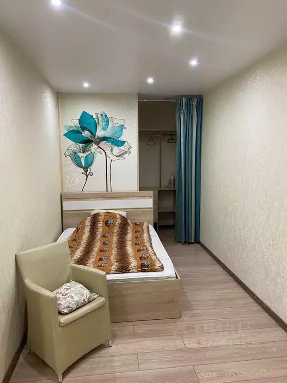 Студия Омская область, Омск бул. Архитекторов, 25 (42.0 м) - Фото 2