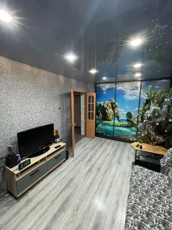 2-к кв. Омская область, Омск Краснознаменная ул., 25 (42.9 м) - Фото 1