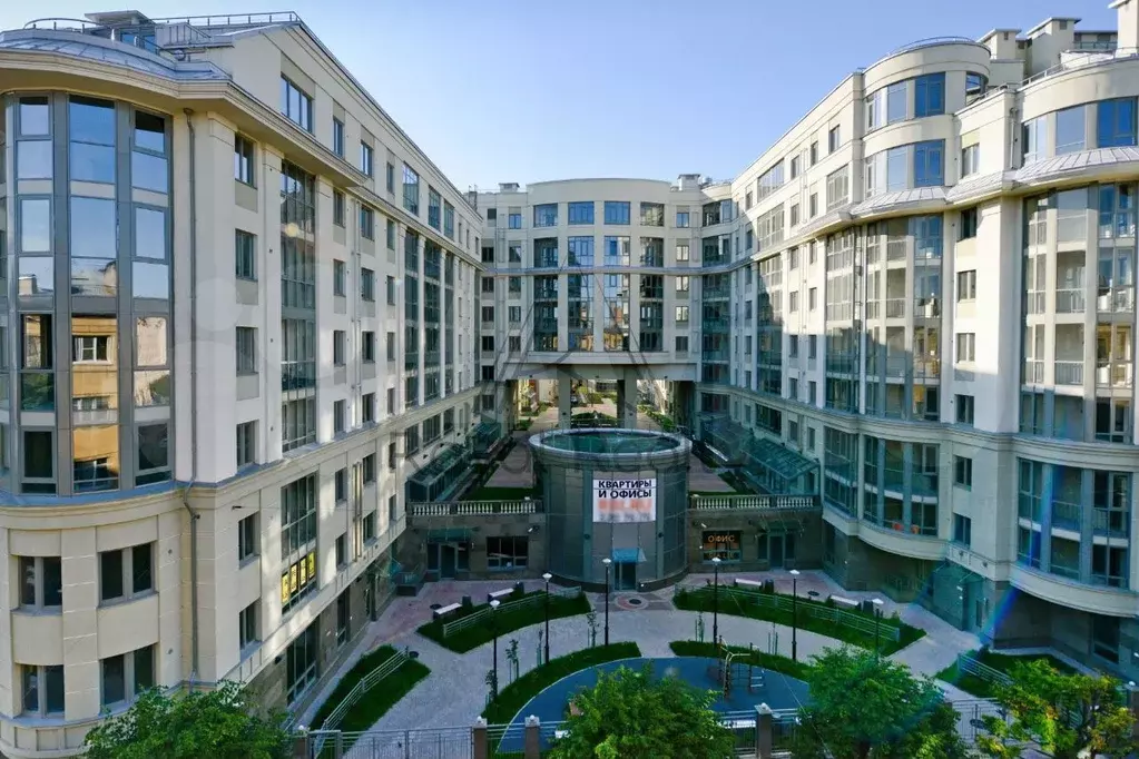 2-к. квартира, 63 м, 4/9 эт. - Фото 0